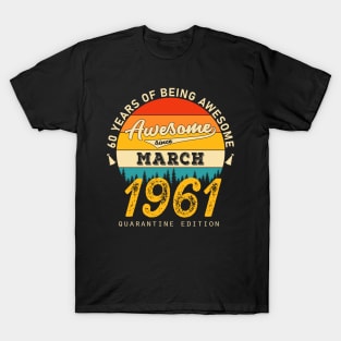 60 Years Of Being awesome 60th Birthday gift T-Shirt